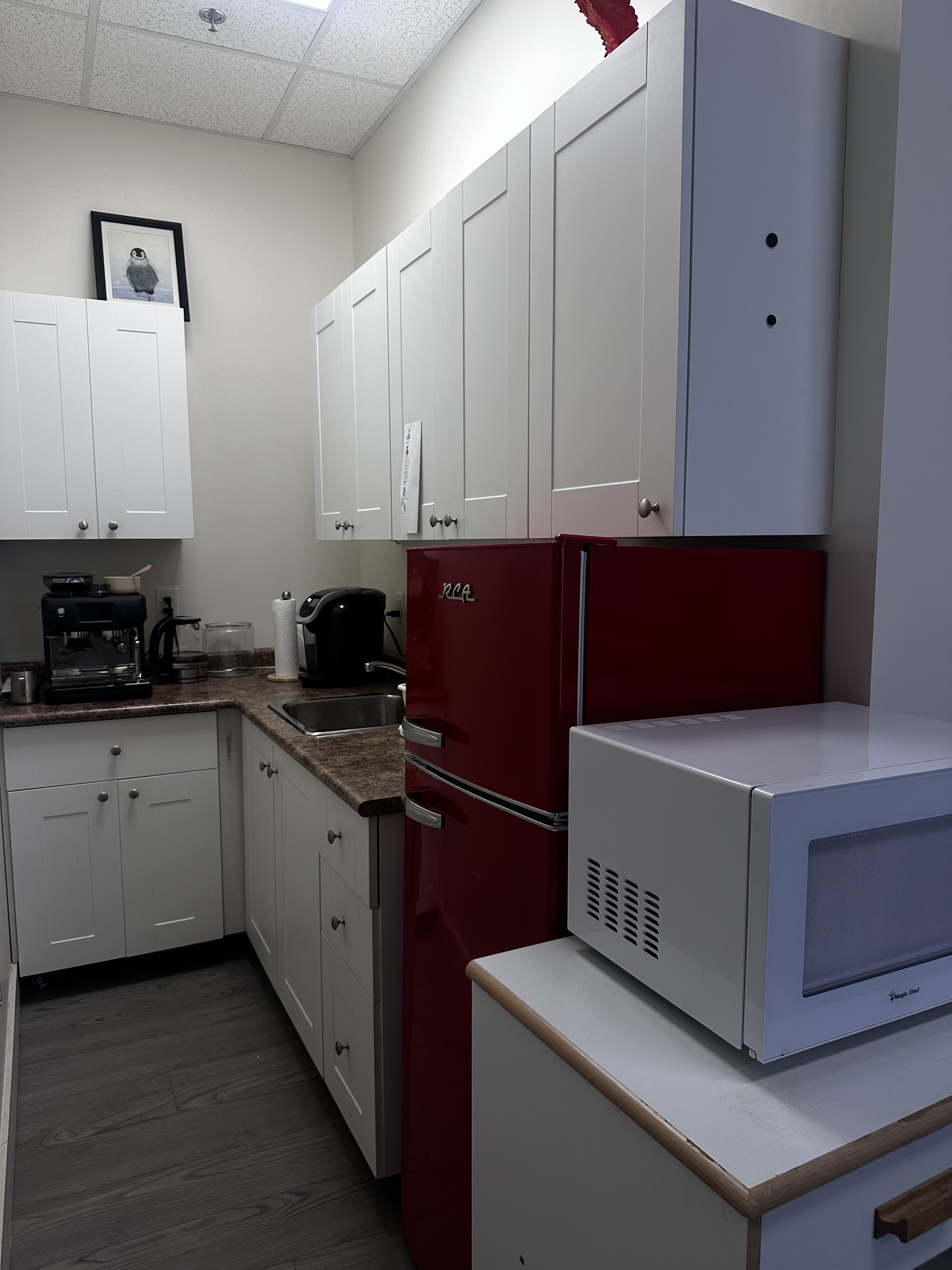 EssentialKitchen